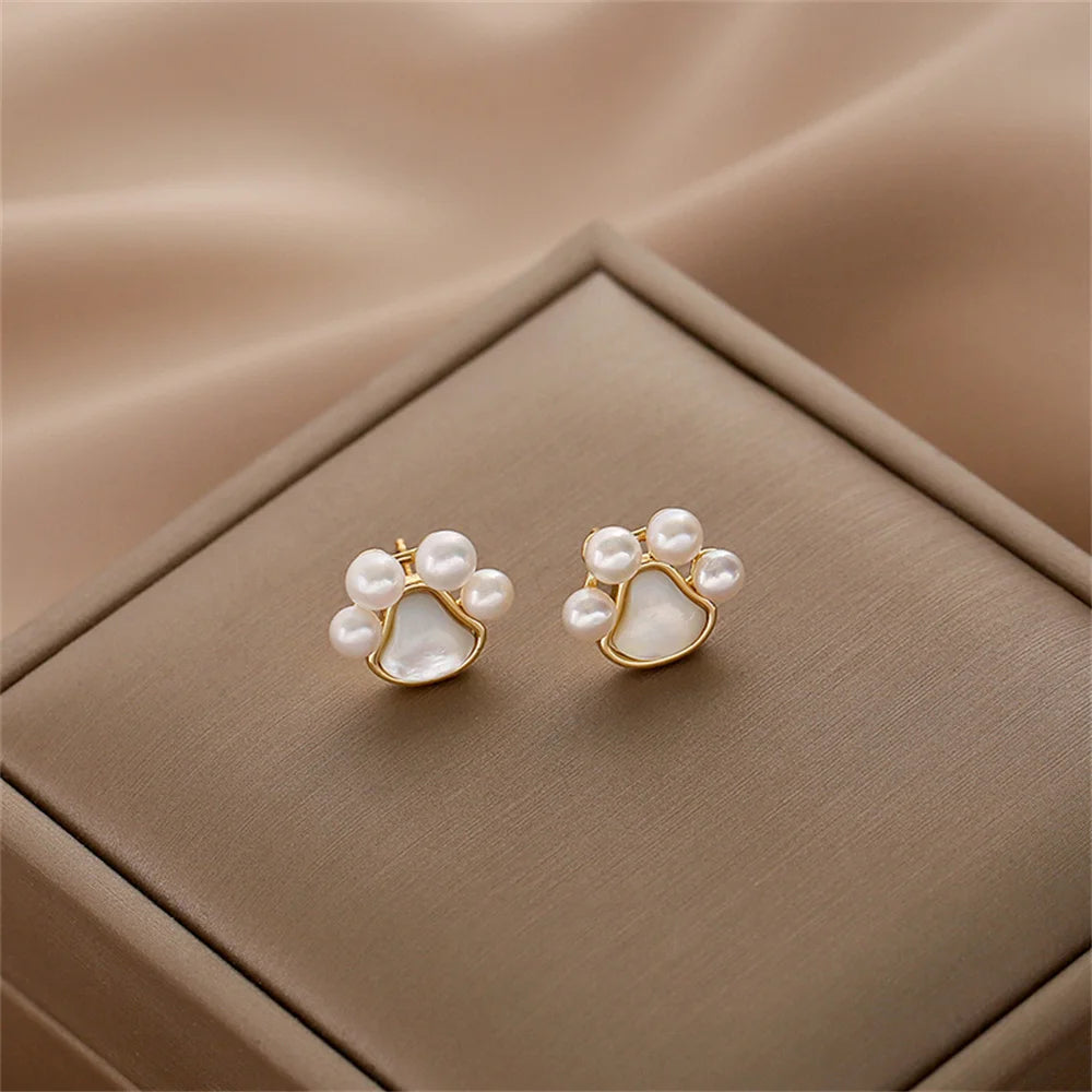 Cat Claw Pearl Earrings - Perfect Gift